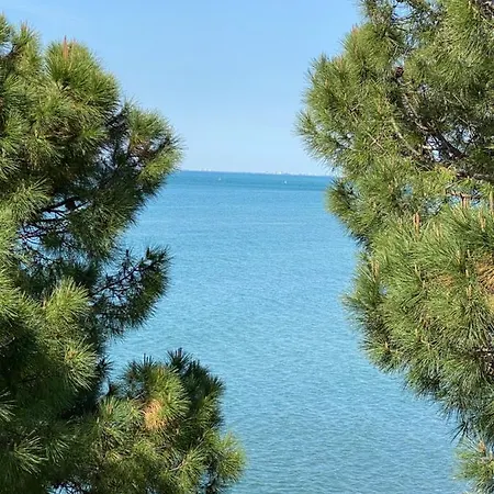 Apartment Mit Meerblick Am Strand Costa Azzura Grado Buitenkant foto