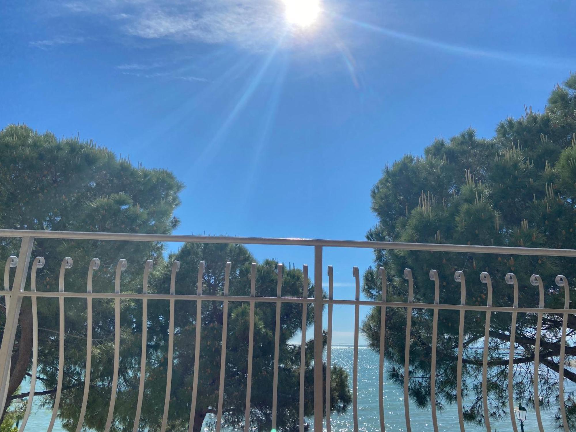 Mit Meerblick Am Costa Azzura *
